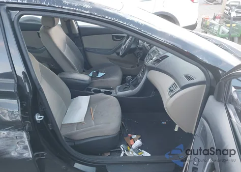 2016 Hyundai Elantra Se z USA, uszkodzony, nr VIN KMHDH4AE4GU632526
